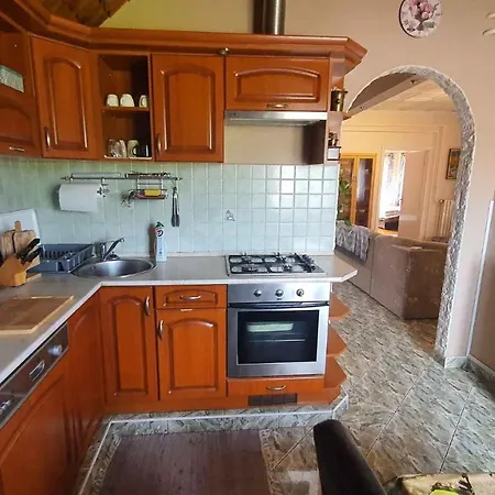 In Balatonlelle 43115 Apartament Kishegy (Somogy)