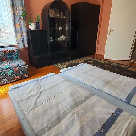 Apartament In Balatonlelle 43115 *