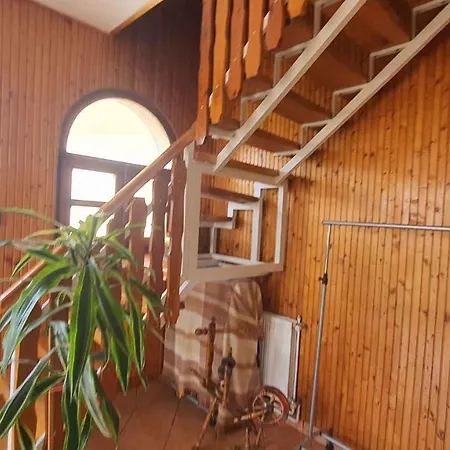 In Balatonlelle 43115 *