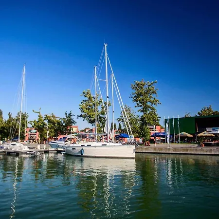 Apartament In Balatonlelle 43115 Kishegy (Somogy)