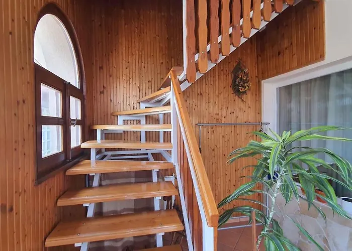 Appartement In Balatonlelle 43115 Kishegy (Somogy)
